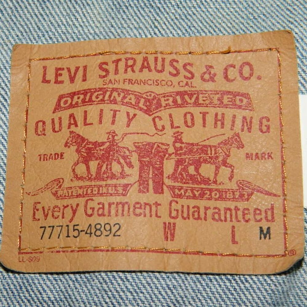 Women's Levi's Denim Trucker Jeans Jacket Vintage Type III Size Medium - Picture 4 of 12